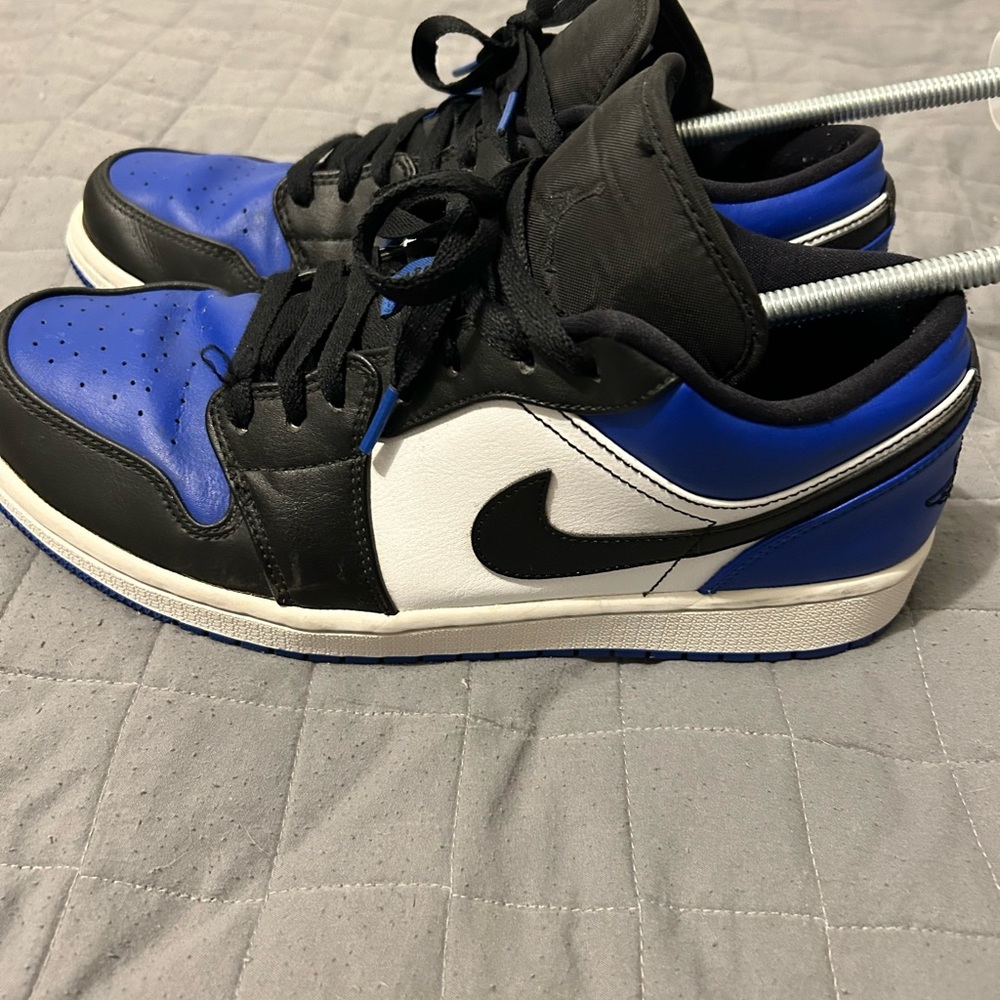 Jordan 1 Low - Picture 5 of 6